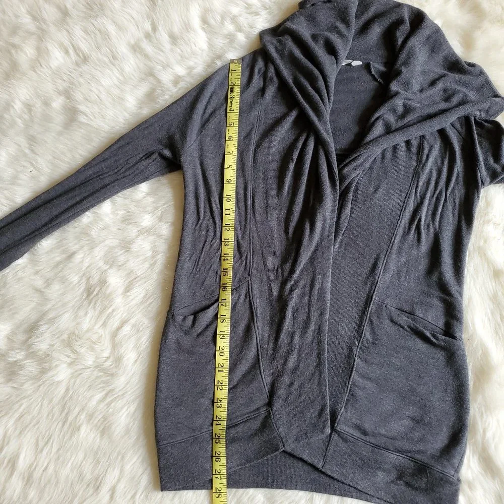 Athleta Studio Wrap Cardigan in Gray Size XXS EUC